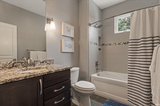 4738 Portside Drive, South Bend, IN 46628