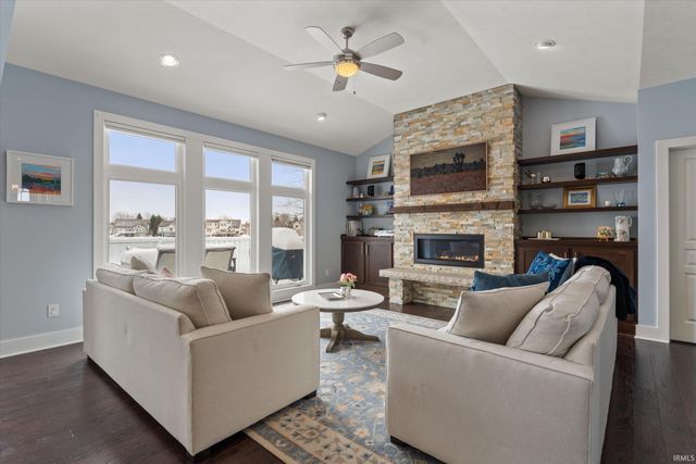 4738 Portside Drive, South Bend, IN 46628