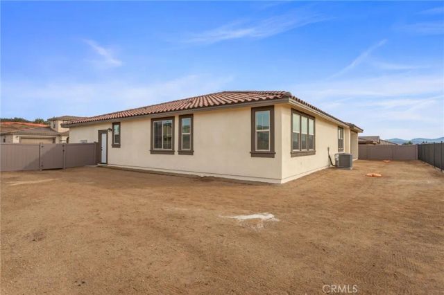 1390 N Amanda Glen North, Escondido, CA 92029