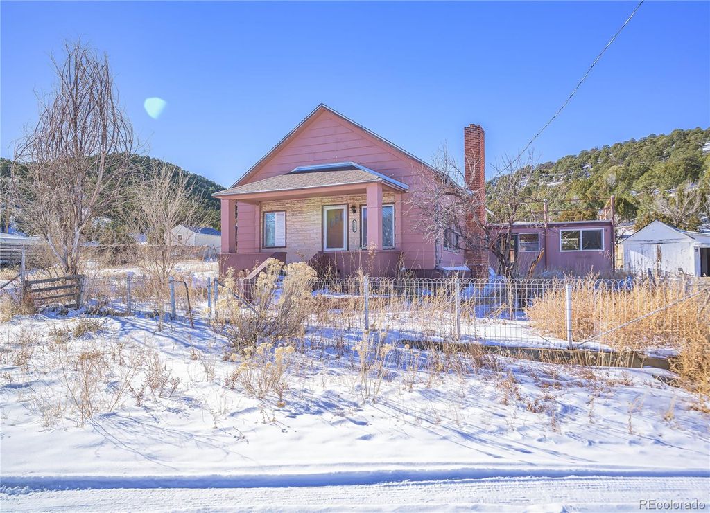 8631 Pinon Street, Trinidad, CO 81082