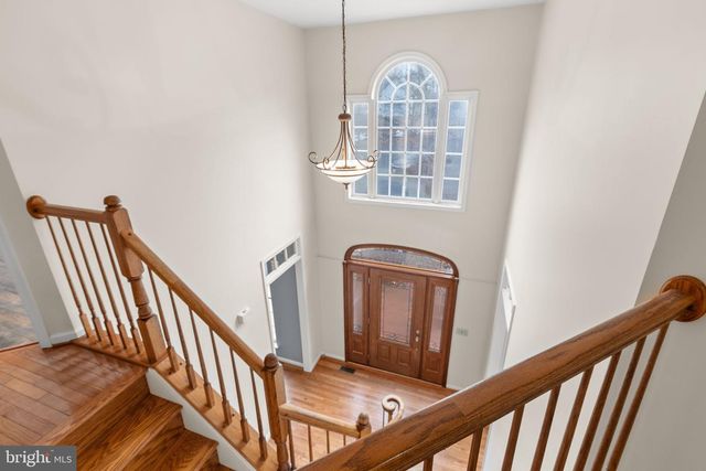 1010 ROBERTS CT, Fredericksburg, VA 22401