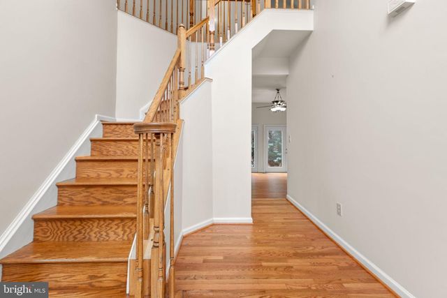 1010 ROBERTS CT, Fredericksburg, VA 22401