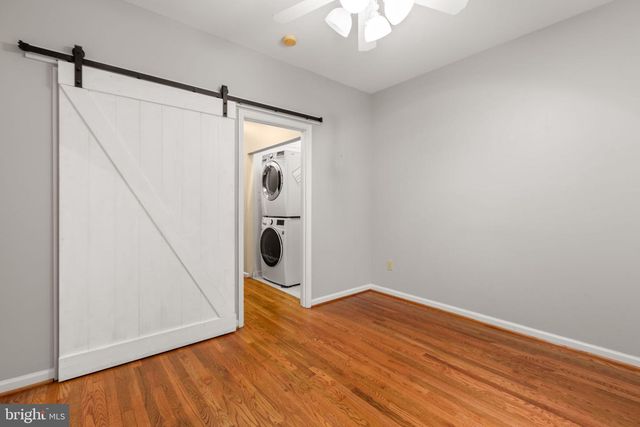 1010 ROBERTS CT, Fredericksburg, VA 22401