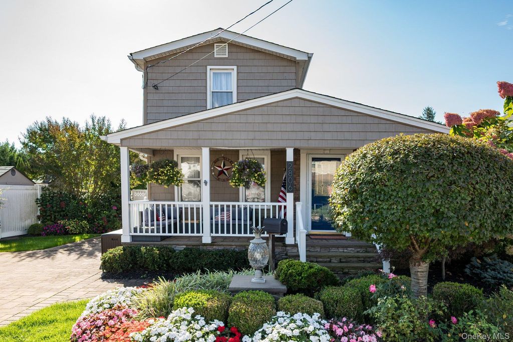 2806 Wilson Avenue, Bellmore, NY 11710