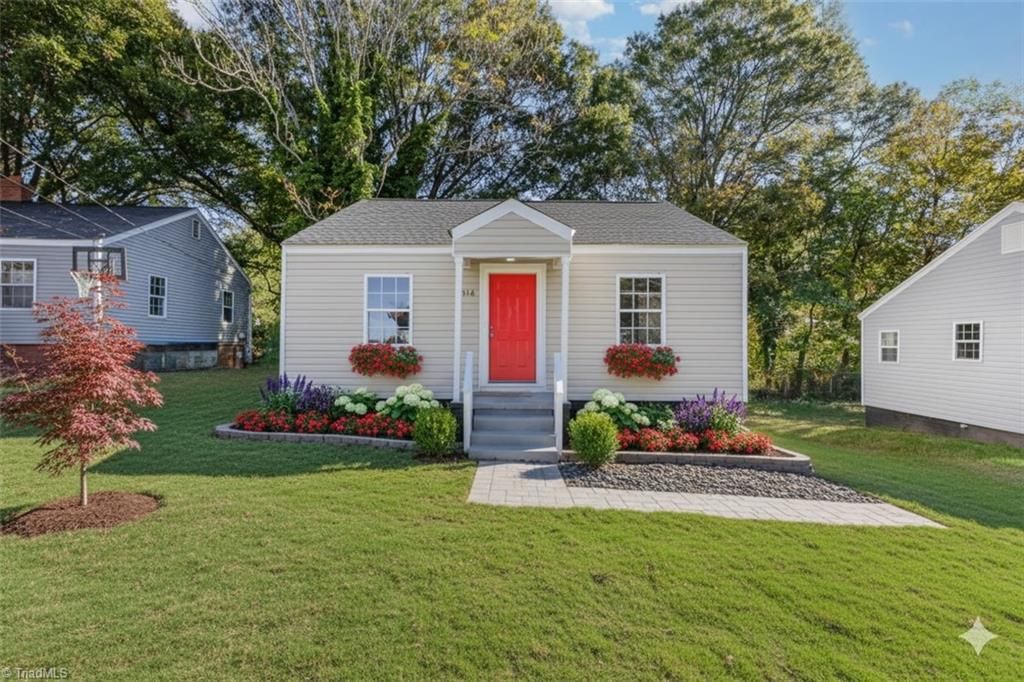 516 Avon Avenue, Burlington, NC 27215