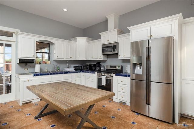 2507 E Mile 5 Road, Mission, TX 78573