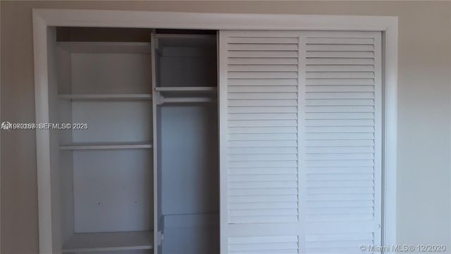 1540 NE 191st St 244, Miami, FL 33179