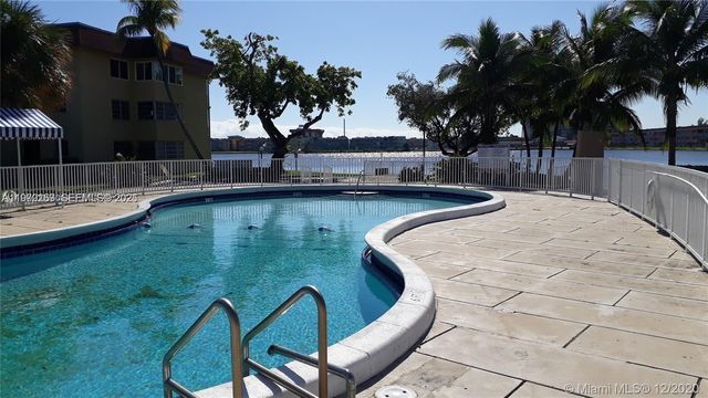 1540 NE 191st St 244, Miami, FL 33179