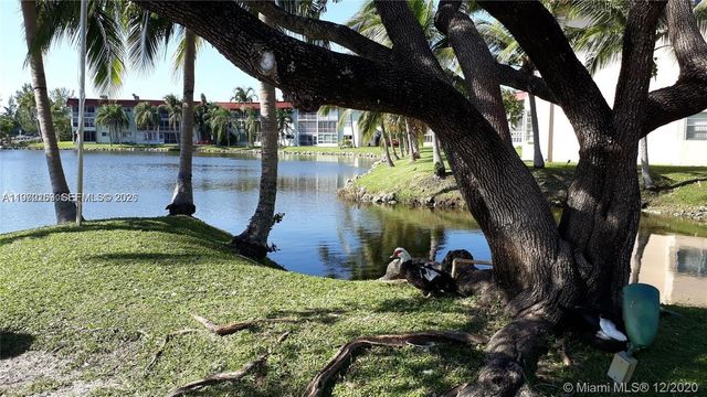 1540 NE 191st St 244, Miami, FL 33179