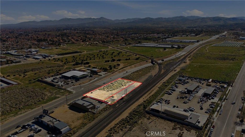 Image 14 of property listing at 0 Sierra Hwy, Palmdale, CA 93550