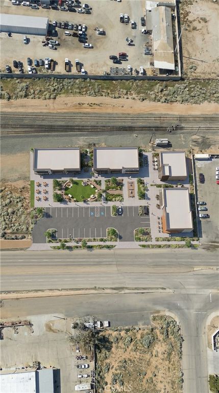 Image 19 of property listing at 0 Sierra Hwy, Palmdale, CA 93550