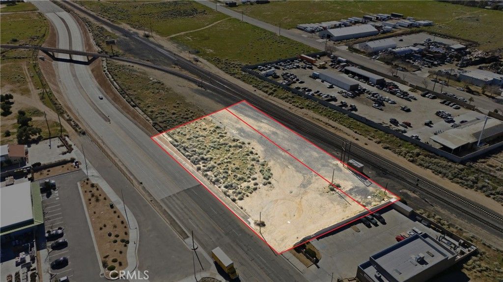 Image 9 of property listing at 0 Sierra Hwy, Palmdale, CA 93550
