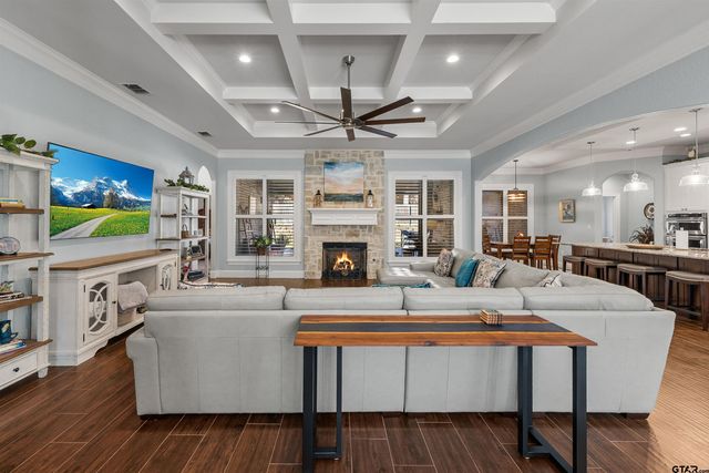 1111 Cambridge Bend, Tyler, TX 75703