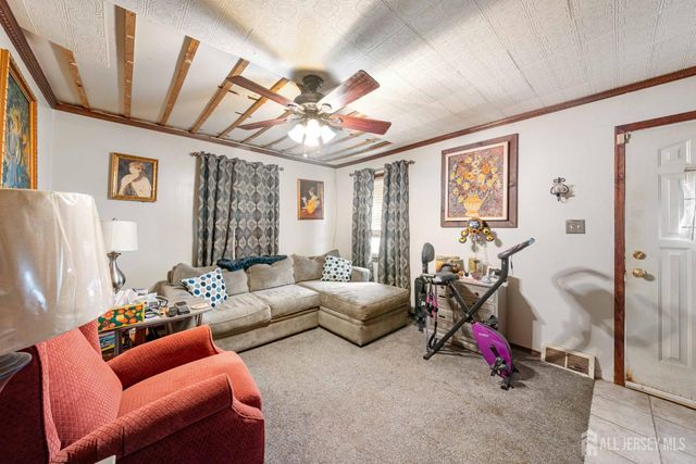 81 Larch Street, Port Reading, NJ 07064