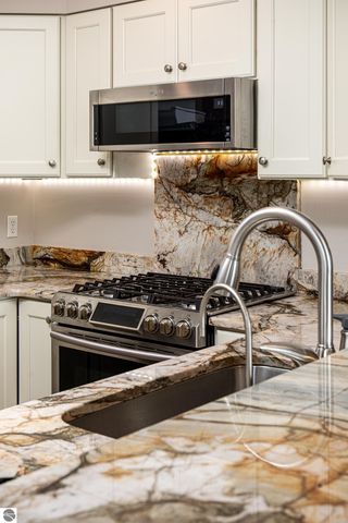 755 N Deer Path Trail, Suttons Bay, MI 49682