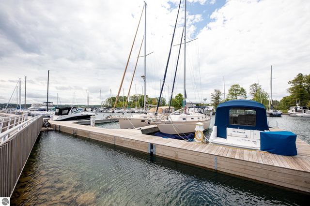 755 N Deer Path Trail, Suttons Bay, MI 49682