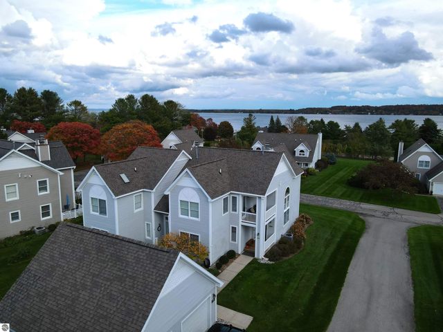 755 N Deer Path Trail, Suttons Bay, MI 49682
