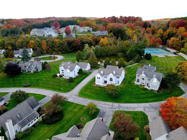 755 N Deer Path Trail, Suttons Bay, MI 49682