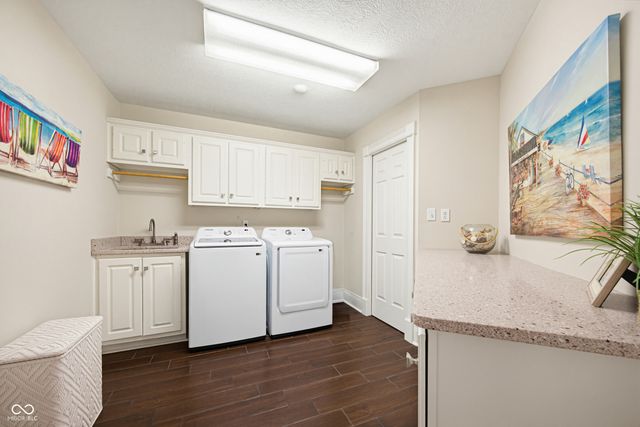 7436 Glenvista Place, Fishers, IN 46038