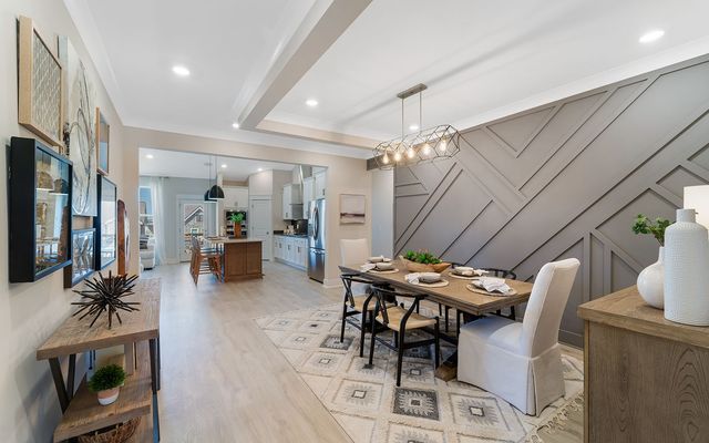 1085 Clendening Dr, Gallatin, TN 37066