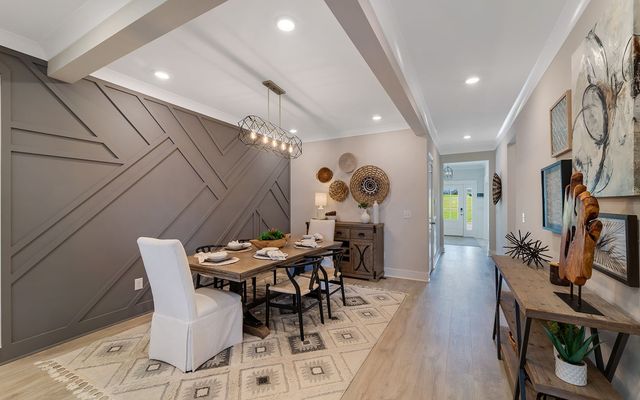 1085 Clendening Dr, Gallatin, TN 37066