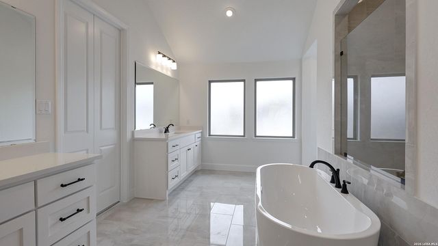 313 Fandango, Boerne, TX 78006