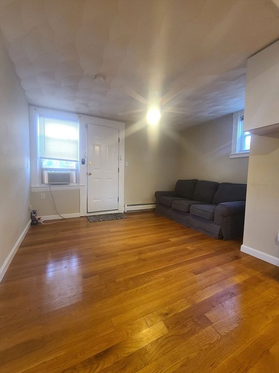 39 Florence 2, Worcester, MA 01608