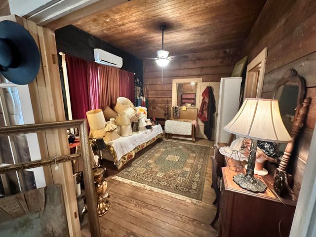 4832 FM 1844, Gladewater, TX 75647