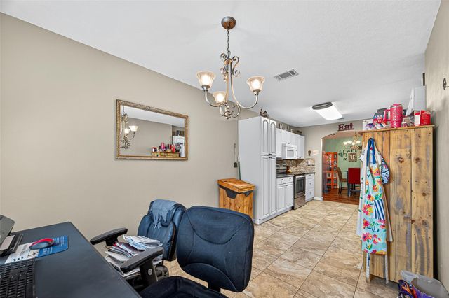 611 Sea Anchor Way, Crosby, TX 77532