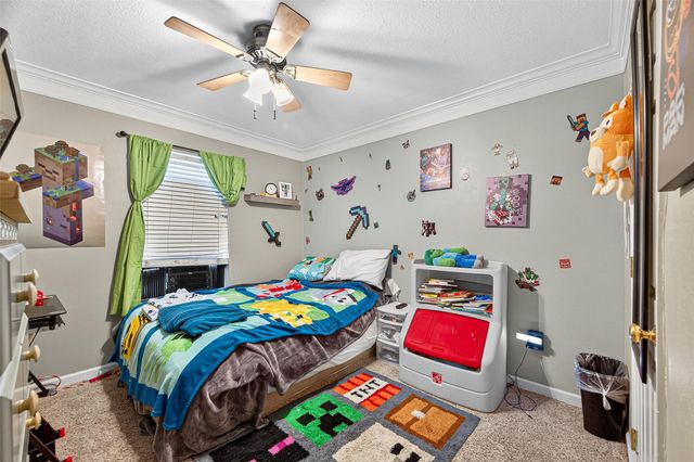 611 Sea Anchor Way, Crosby, TX 77532