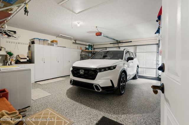 6713 Oak Cluster Circle, Spring Hill, FL 34606