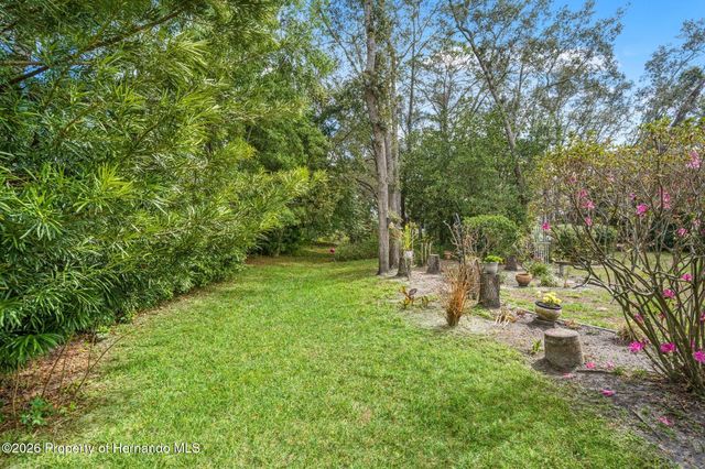 6713 Oak Cluster Circle, Spring Hill, FL 34606