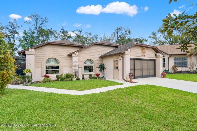 6713 Oak Cluster Circle, Spring Hill, FL 34606