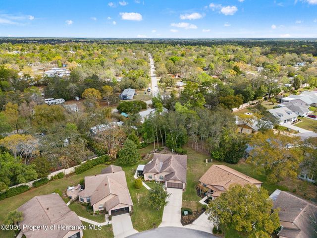 6713 Oak Cluster Circle, Spring Hill, FL 34606