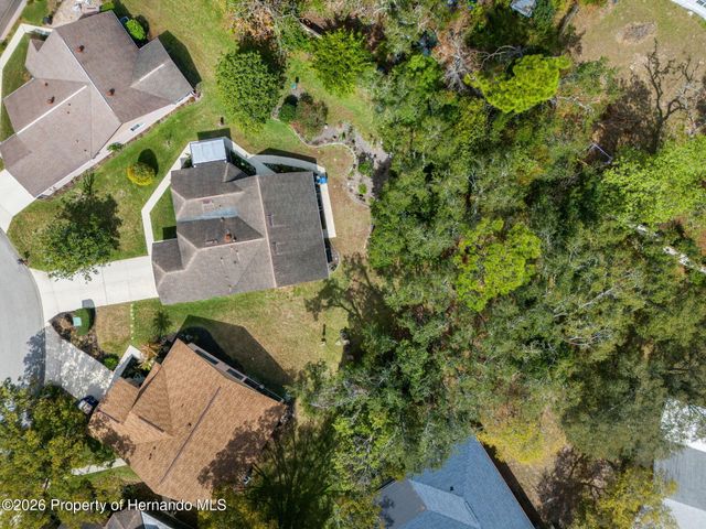 6713 Oak Cluster Circle, Spring Hill, FL 34606