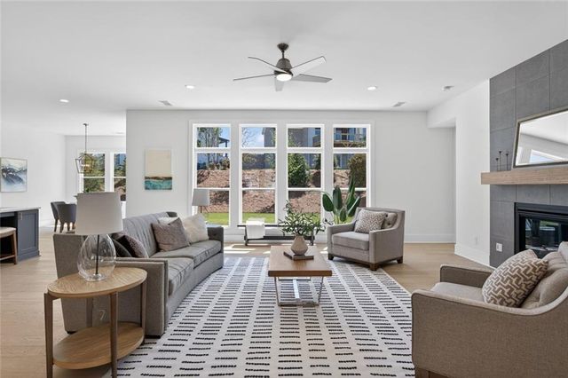 4330 Hawthorn, Alpharetta, GA 30022