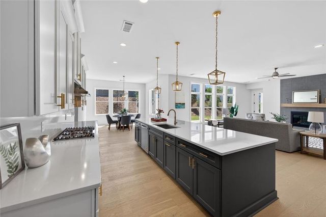 4330 Hawthorn, Alpharetta, GA 30022