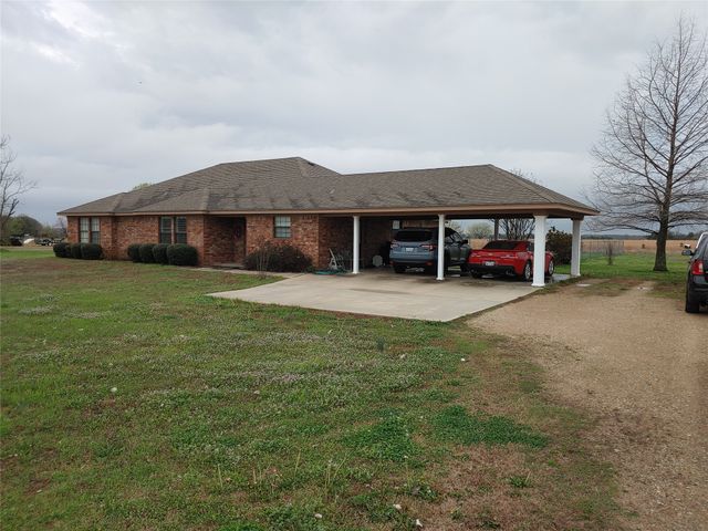 84 County Road 33590, Sumner, TX 75486