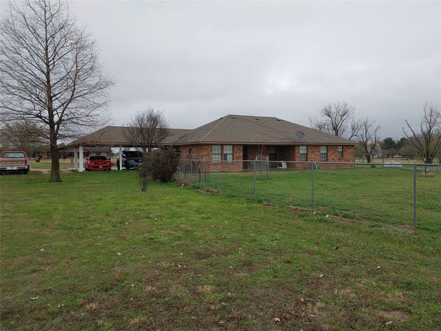 84 County Road 33590, Sumner, TX 75486