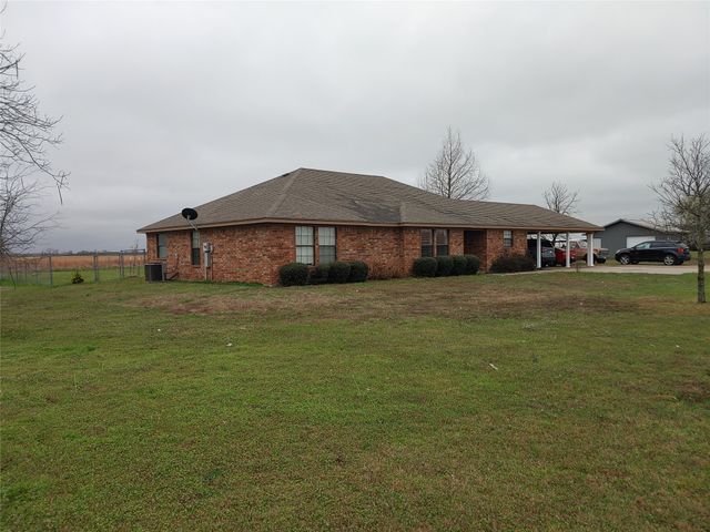 84 County Road 33590, Sumner, TX 75486