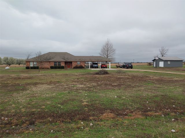 84 County Road 33590, Sumner, TX 75486