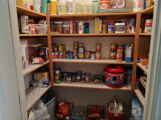 84 County Road 33590, Sumner, TX 75486