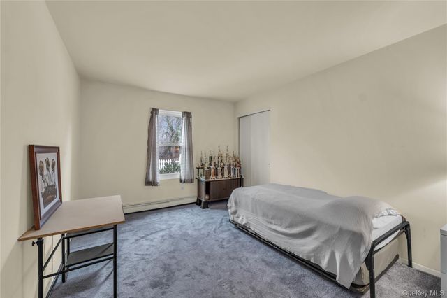 46 Craven Street, Huntington Station, NY 11746