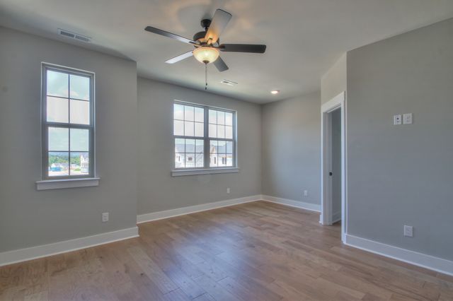 3387 Vinemont Drive, Thompsons Station, TN 37179