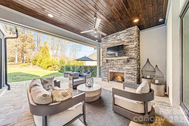 15910 Heath Aster Way, Davidson, NC 28036