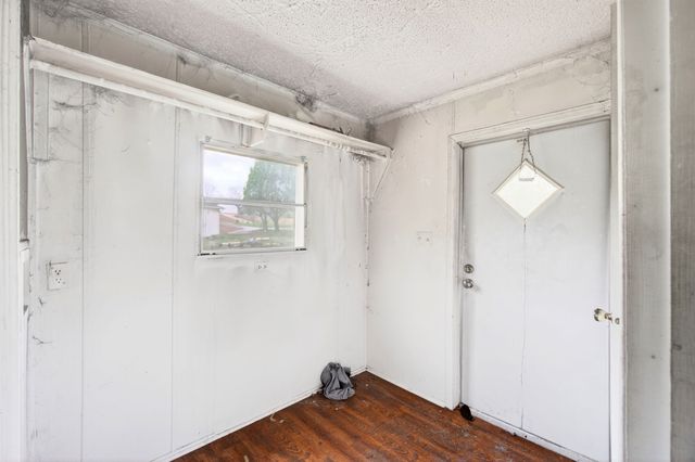 35 Halstead Dr, Crossville, TN 38555