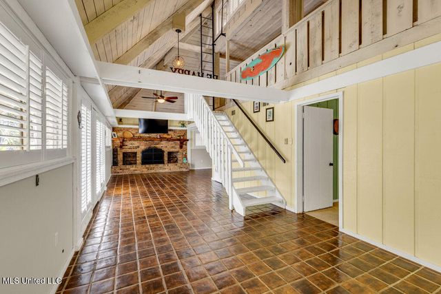 8332 Makiki Drive, Diamondhead, MS 39525