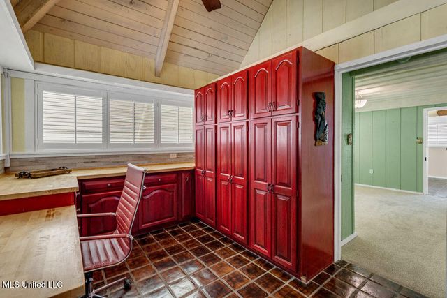 8332 Makiki Drive, Diamondhead, MS 39525