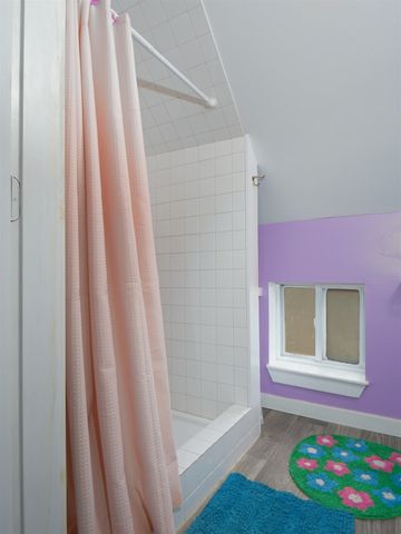 1250 US RT 2, Marshfield, VT 05658