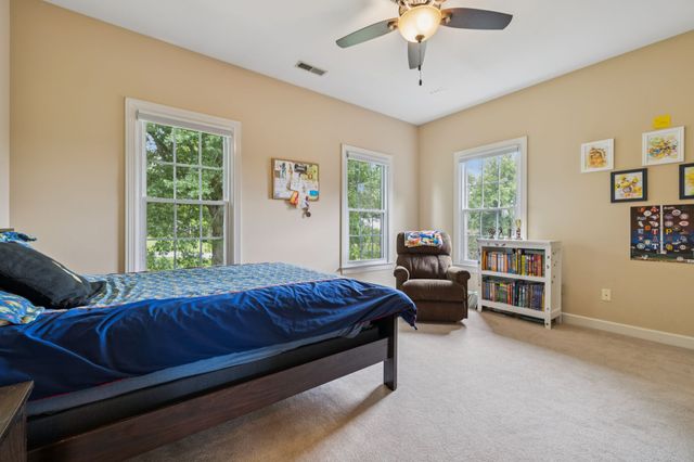 410 Ridge View Ct, Franklin, TN 37067